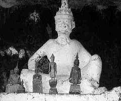 (photo - 8k mono jpeg)